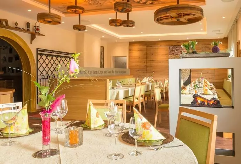 ホテル Luisen Muhle