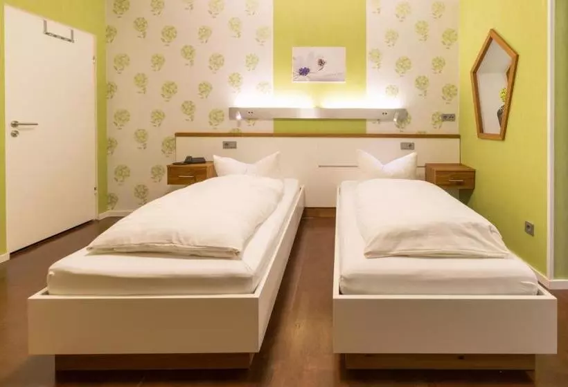 ホテル Luisen Muhle