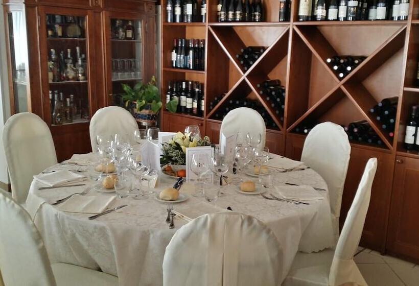 酒店 Ristorante Alla Botte