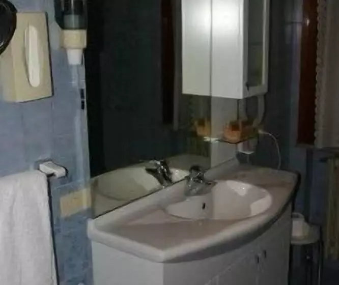 酒店 Ristorante Alla Botte