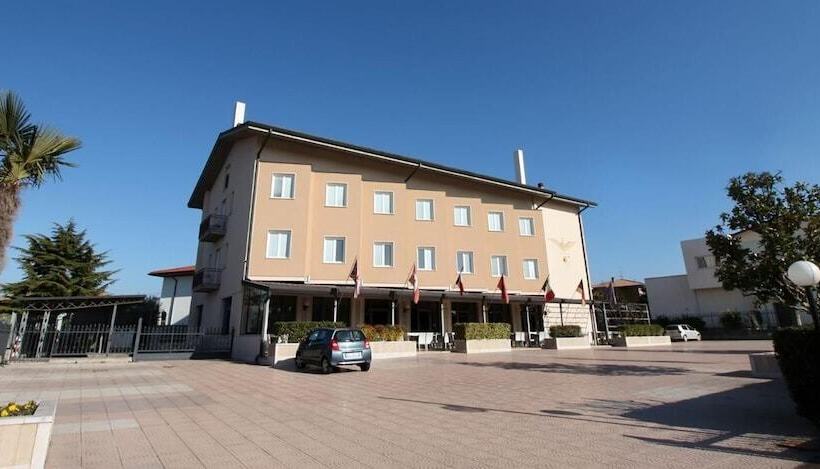 هتل San Benedetto