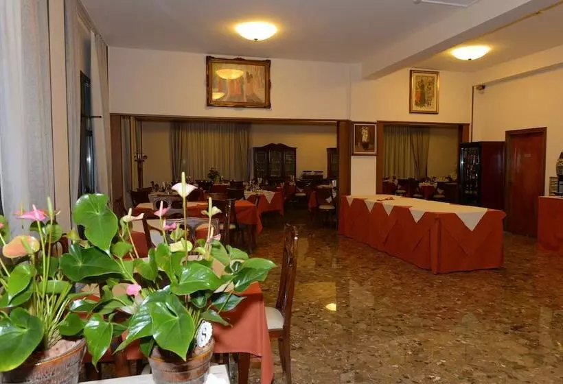 בית מלון כפרי San Benedetto