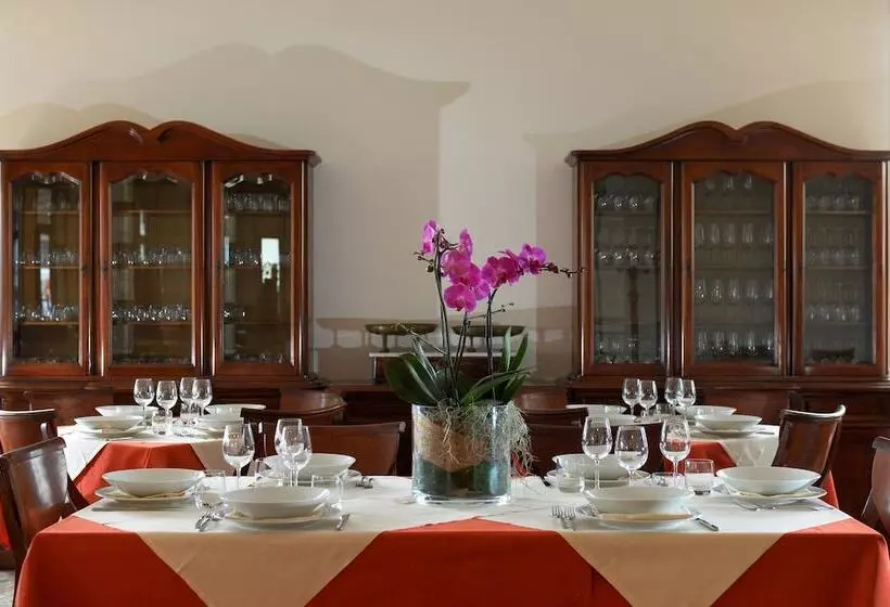 בית מלון כפרי San Benedetto