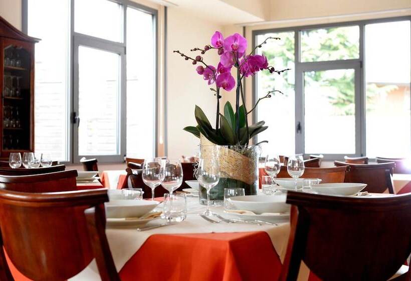 هتل San Benedetto