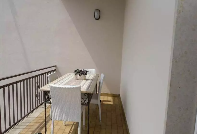 בית מלון כפרי San Benedetto