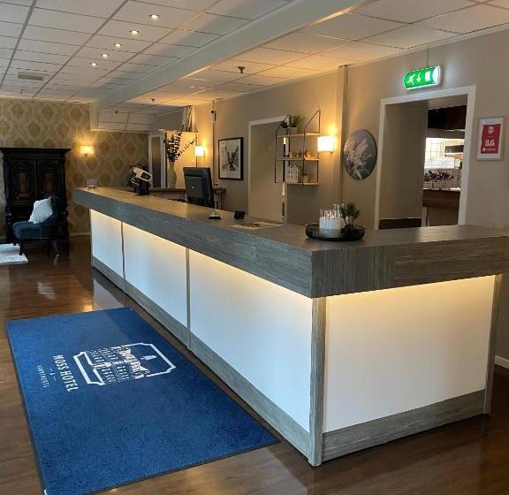 Moss Hotel & Apartments