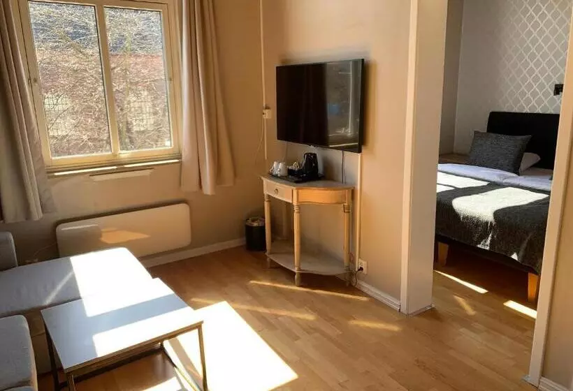 Moss Hotel & Apartments