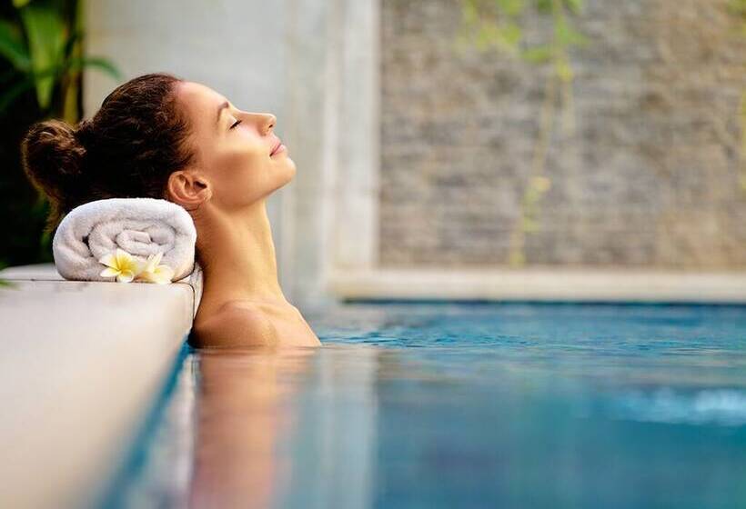 בית מלון כפרי De Maasparel Nextdoor Maassuites