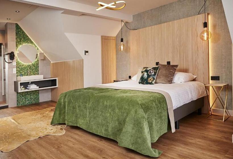 בית מלון כפרי De Maasparel Nextdoor Maassuites