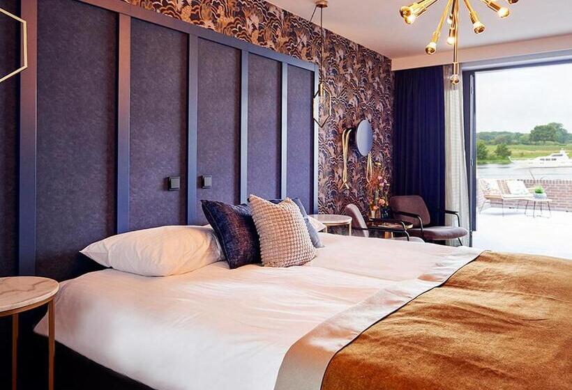 בית מלון כפרי De Maasparel Nextdoor Maassuites