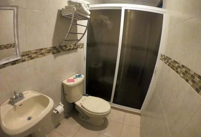 هتل Posada Del Carmen