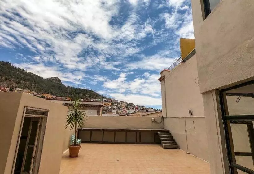 هتل Posada Del Carmen