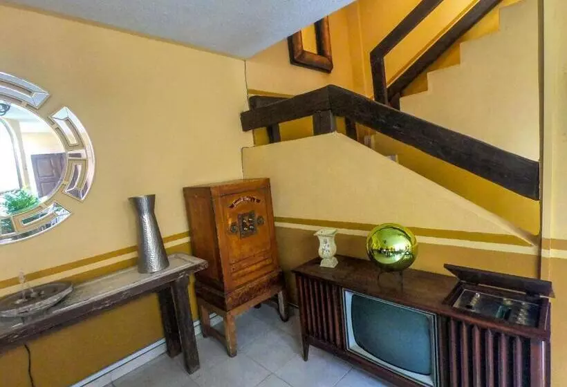 هتل Posada Del Carmen