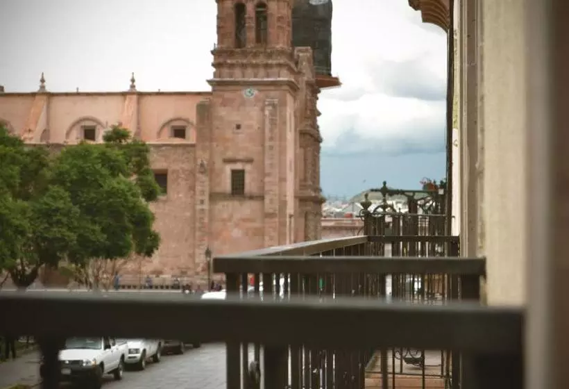 هتل Posada Del Carmen