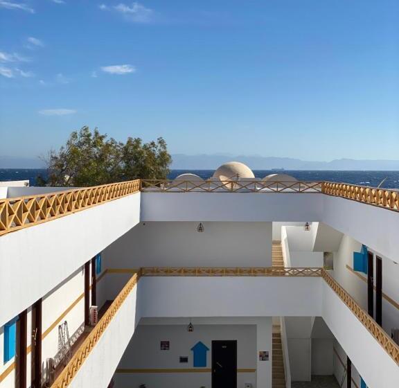 هتل Golden Plaza Dahab Resort
