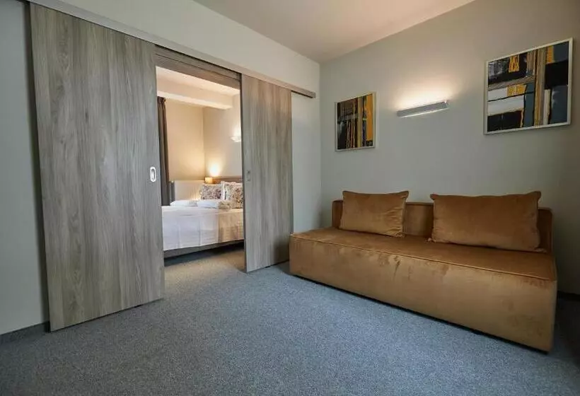 Hotelli Eden 5