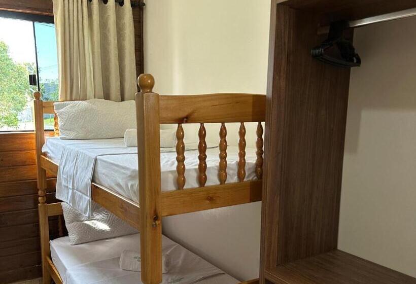 הוסטל Ancoradouro Pousada