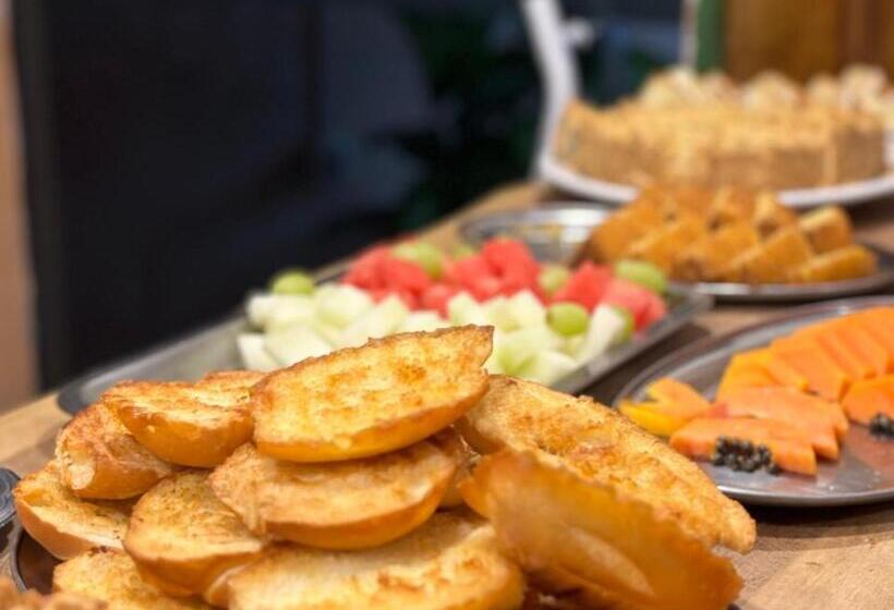 הוסטל Ancoradouro Pousada