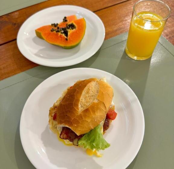 הוסטל Ancoradouro Pousada