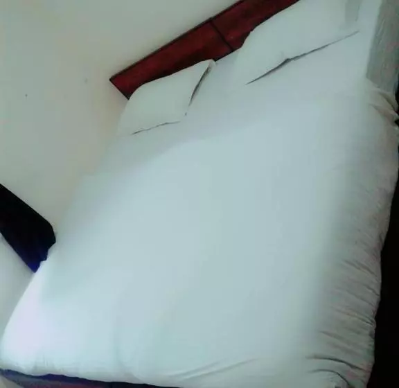 ホテル Roj Cottage
