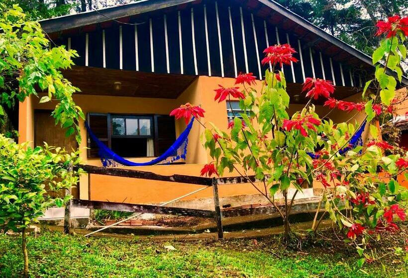 בית מלון כפרי Magia Da Montanha Vista Para O Rio