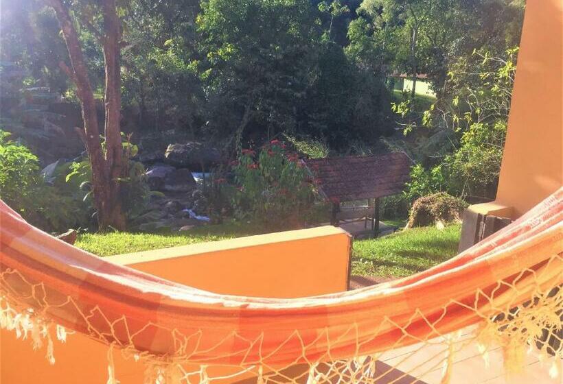 בית מלון כפרי Magia Da Montanha Vista Para O Rio