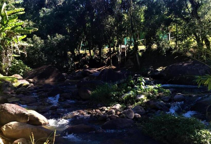 בית מלון כפרי Magia Da Montanha Vista Para O Rio