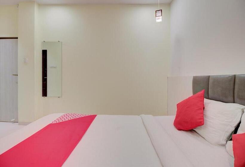 酒店 Oyo 39859 Shiv Ganga Inn