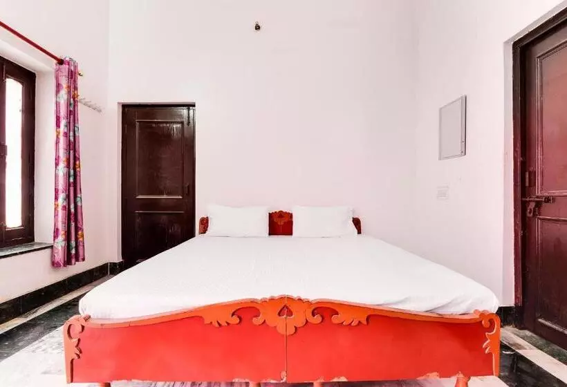 Hotelli Spot On 42133 Hanuman Bagh