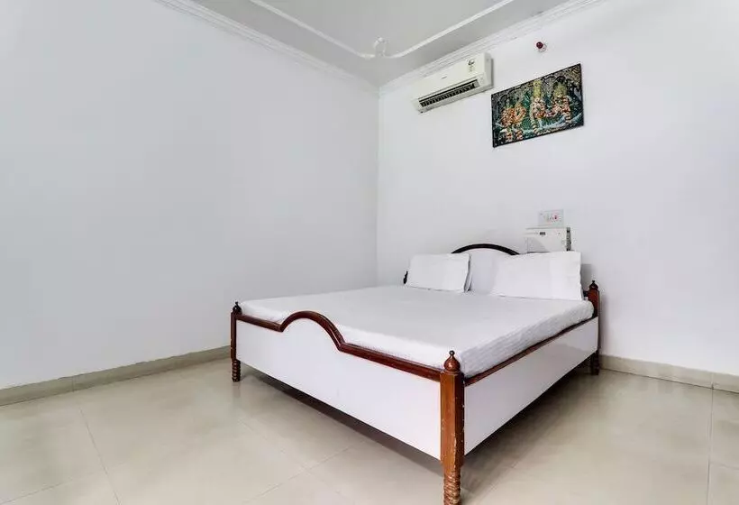 Hotelli Spot On 42133 Hanuman Bagh