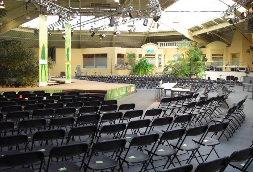 Отель Bispinger Heide By Center Parcs