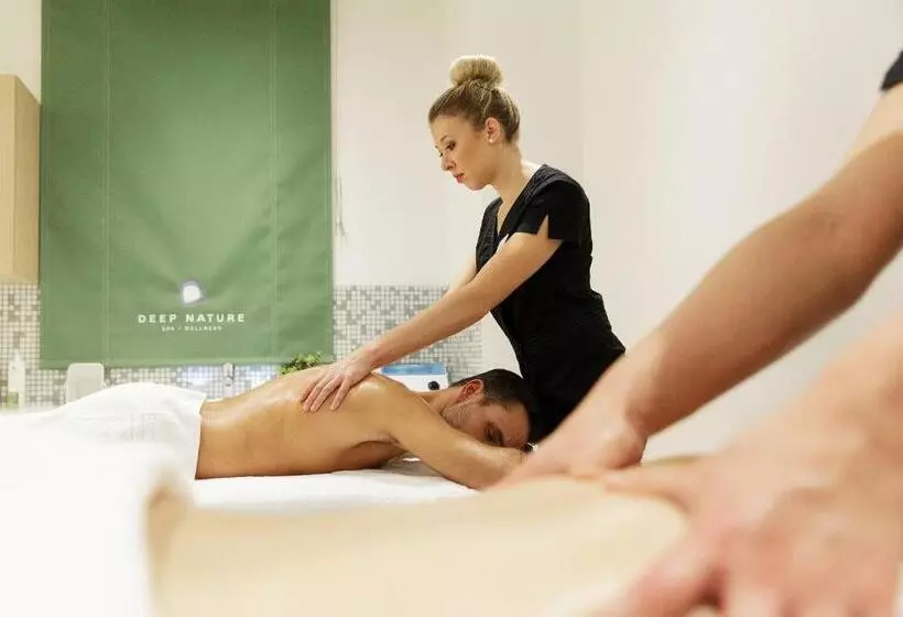 ホテル Bispinger Heide By Center Parcs