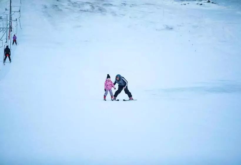 هتل Crystal Resort