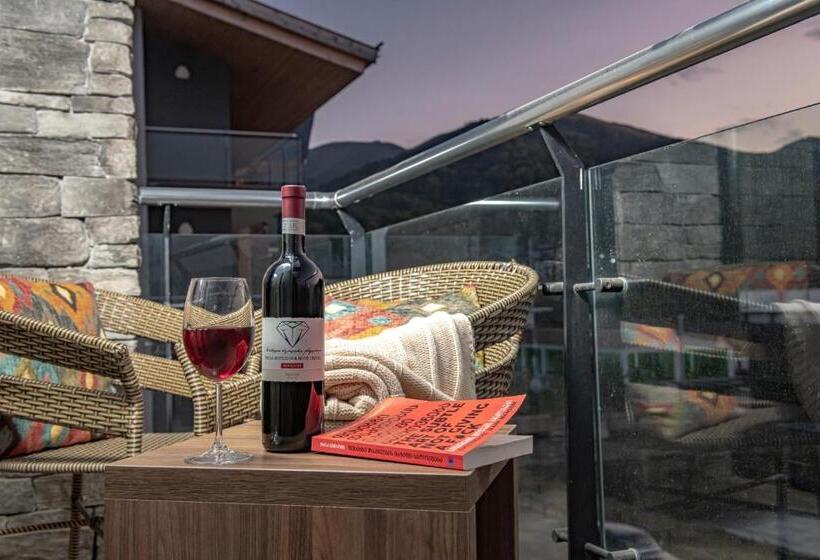 هتل Crystal Resort