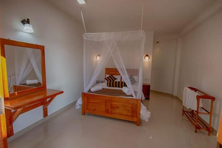 Pensão V@ella Guesthouse