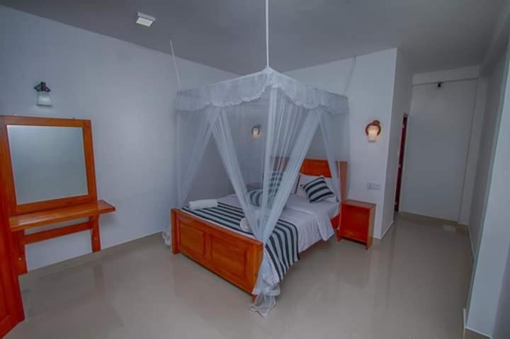 Pensão V@ella Guesthouse