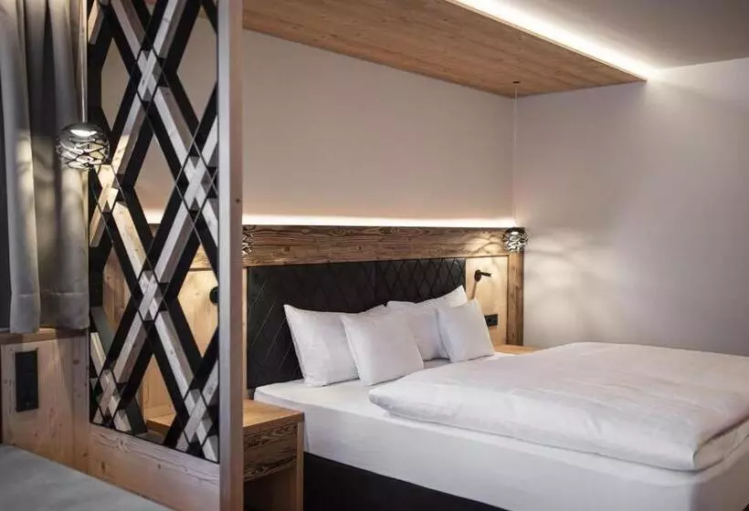 ホテル Alpenblick