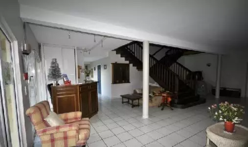 Отель Au Bon Coin