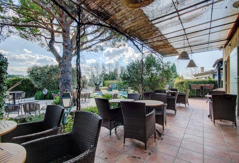 Отель Bastide & Spa  Villa De Lourmarin
