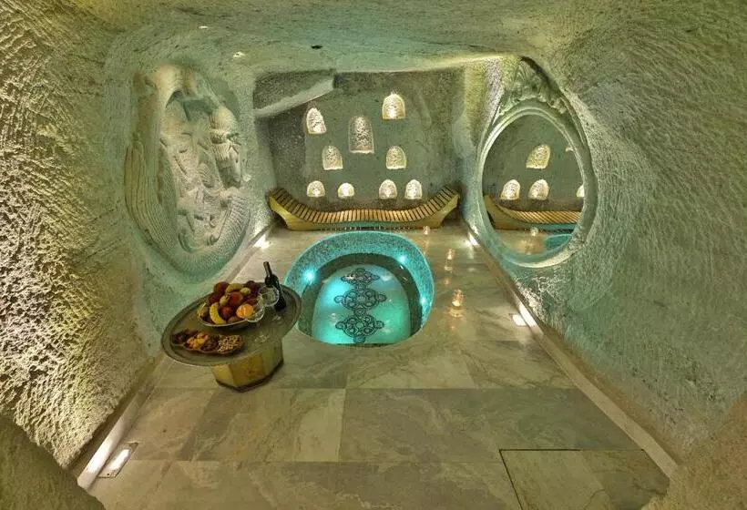 Hotel Divan Cave House