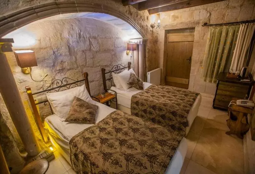 Hotel Divan Cave House