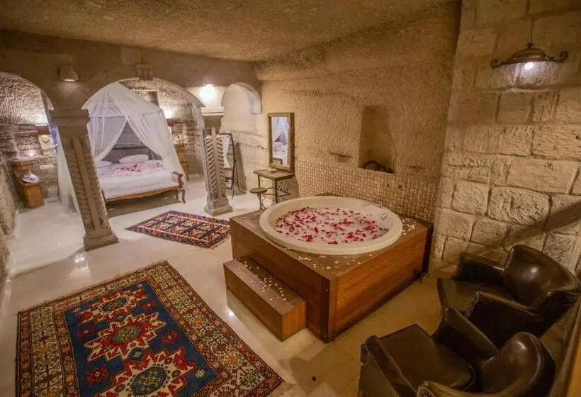 Hotel Divan Cave House