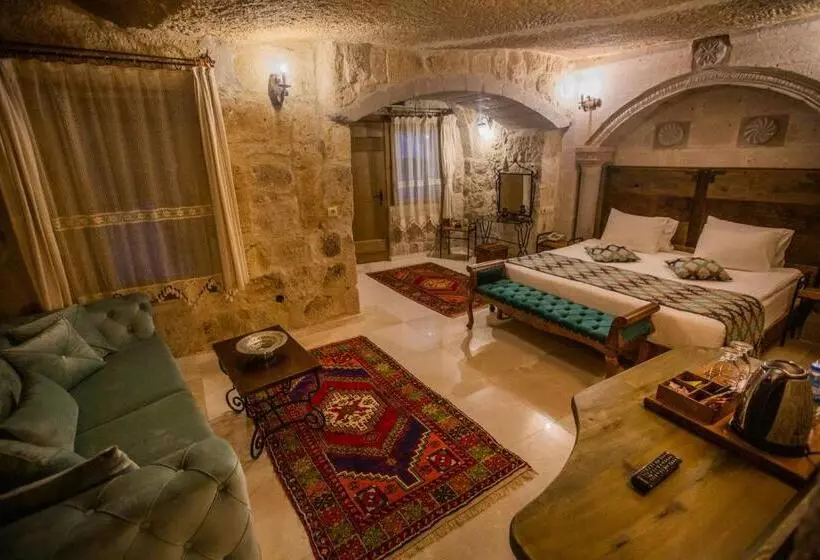 Hotel Divan Cave House