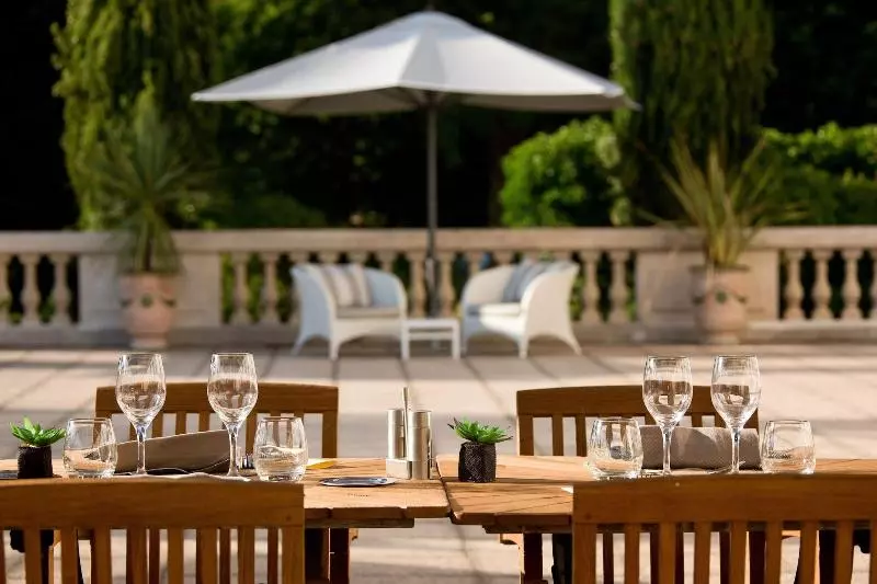 Отель Domaine Et Golf De Vaugouard  La Maison Younan