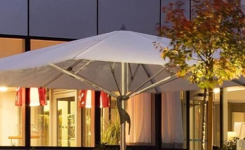 Отель Du Commerce Spa