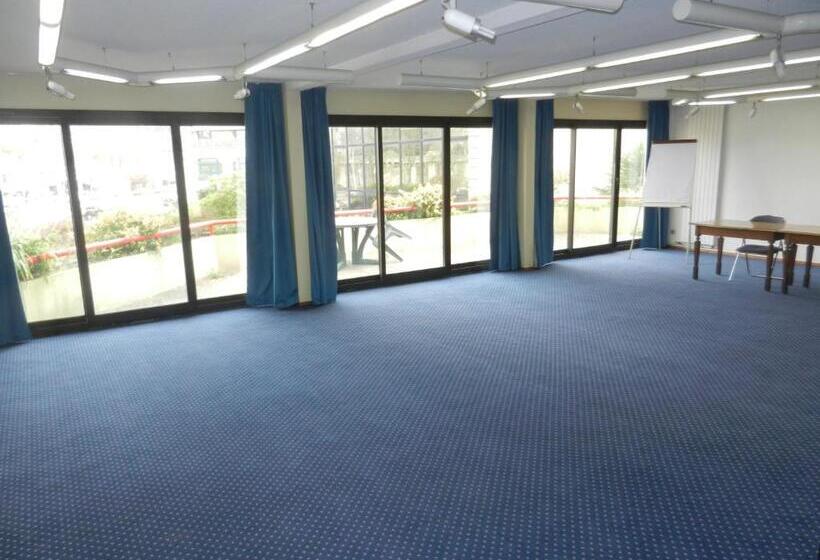 Hotel Hôtel Dupleix   Hyper Centre   Parking Et Garage Gratuit