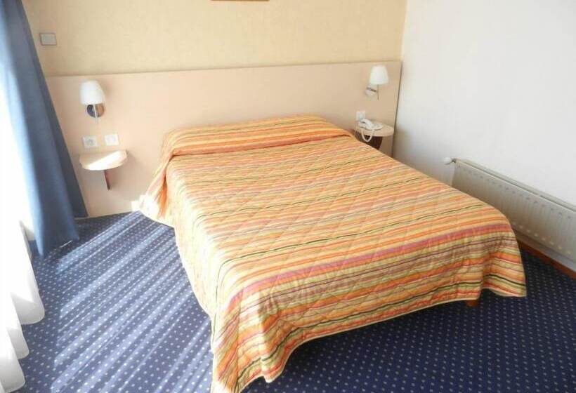 Hotel Hôtel Dupleix   Hyper Centre   Parking Et Garage Gratuit
