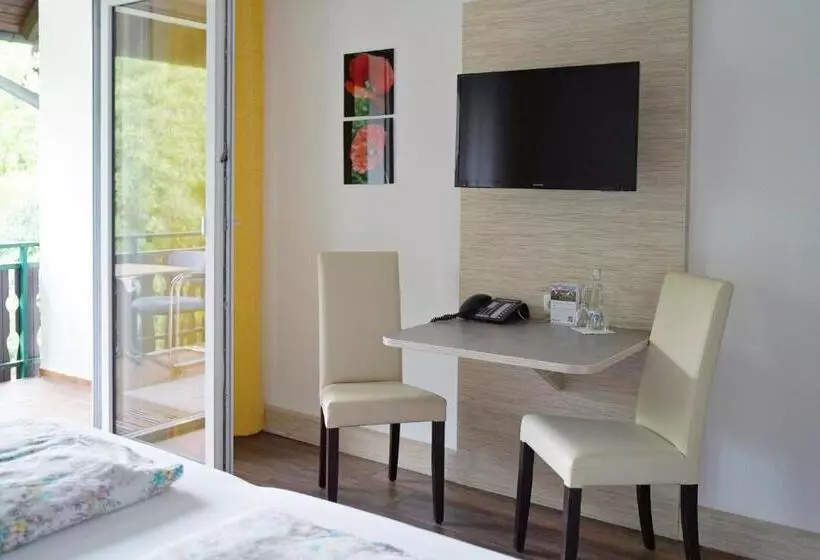 호텔 Faxe Schwarzwälder Hof