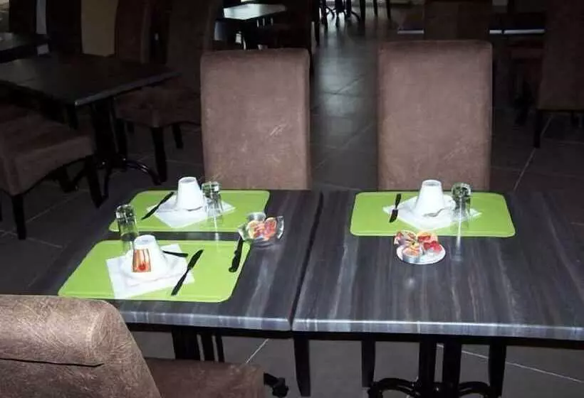 ホテル Hôtel Le Richevaux