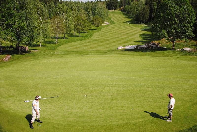 בית מלון כפרי L Miskarp
